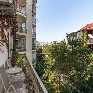 https://hd-dream-apartment.alltbilisihotels.com